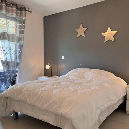 Charmant T2 Climatise Avec Grande Terrasse, Piscine Et Parking Privatif, Proche Plage Et Commerces. - Fr-1-251-441 Le Lavandou Εξωτερικό φωτογραφία
