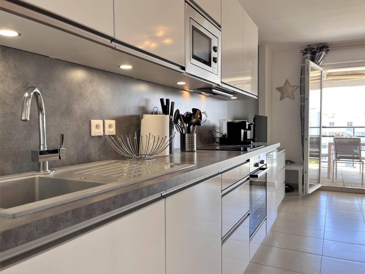 Charmant T2 Climatise Avec Grande Terrasse, Piscine Et Parking Privatif, Proche Plage Et Commerces. - Fr-1-251-441 Le Lavandou Εξωτερικό φωτογραφία